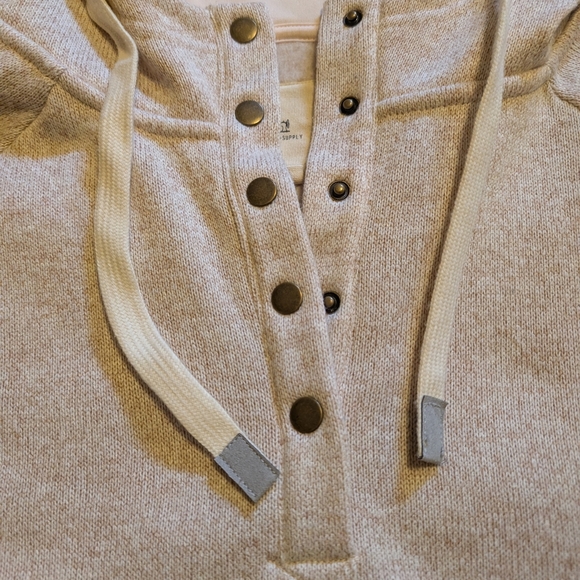 Thread & Supply Cream Top - Picture 7 of 10